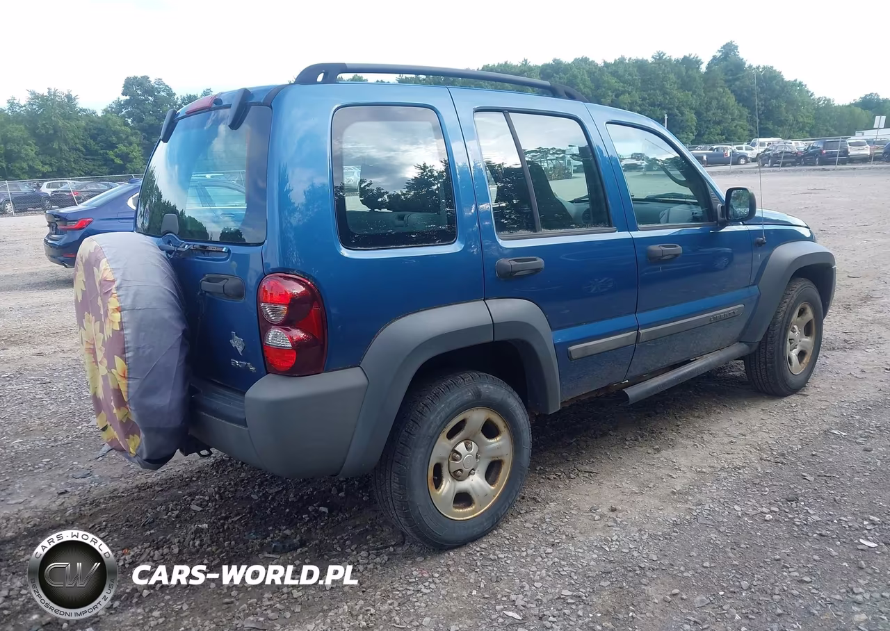 2006 Jeep Liberty Sport VIN:1J4GL48KX6W257962 - 4