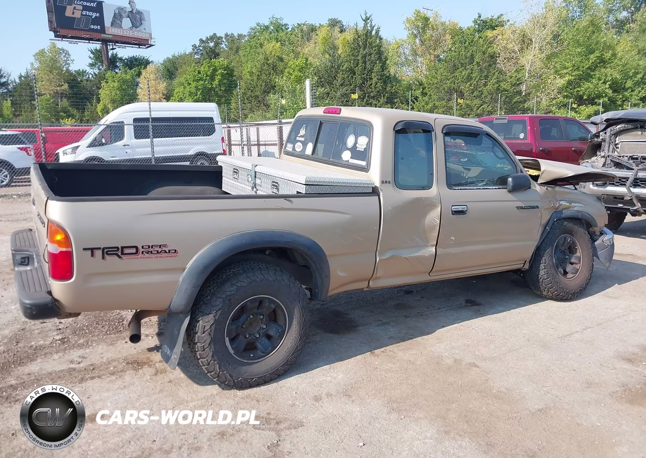 1998 Toyota Tacoma Base V6 VIN:4TAWN72N3WZ135812 - 13