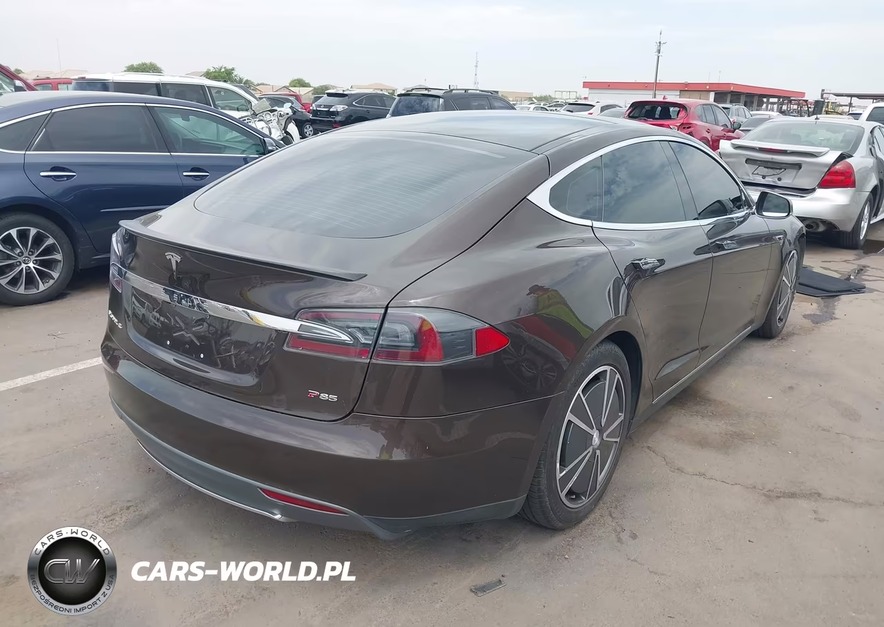 2012 Tesla Model S Performance-Signature Performance VIN:5YJSA1DP0CFP03218 - 4