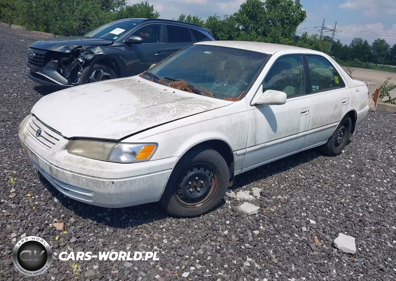 1997 Toyota Camry Le VIN:4T1BG22K9VU748658 - 2