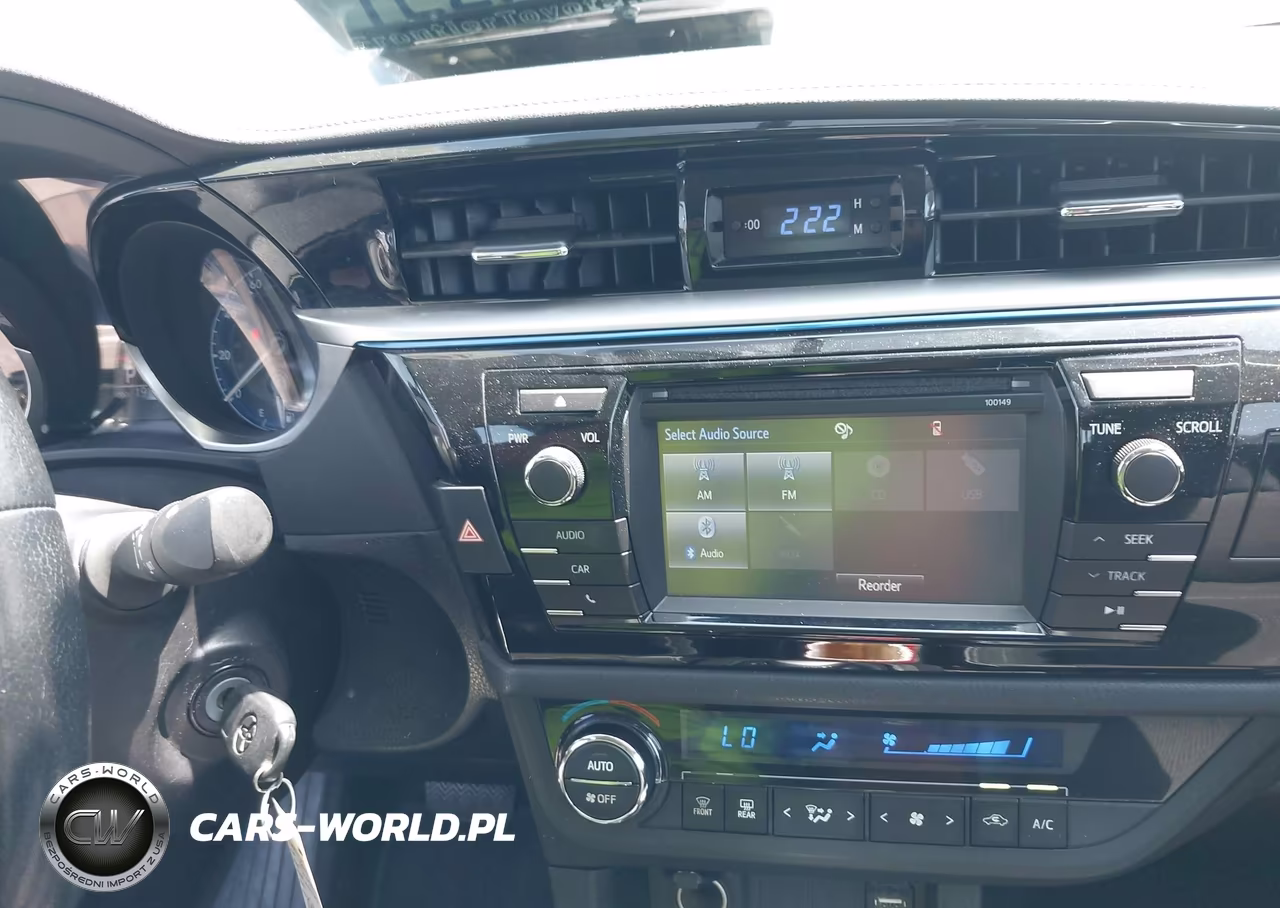 2014 Toyota Corolla S Plus VIN:2T1BURHE8EC143812 - 11