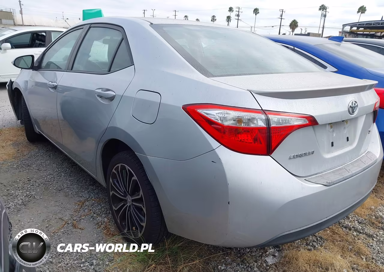 2014 Toyota Corolla S Plus VIN:2T1BURHE8EC143812 - 3