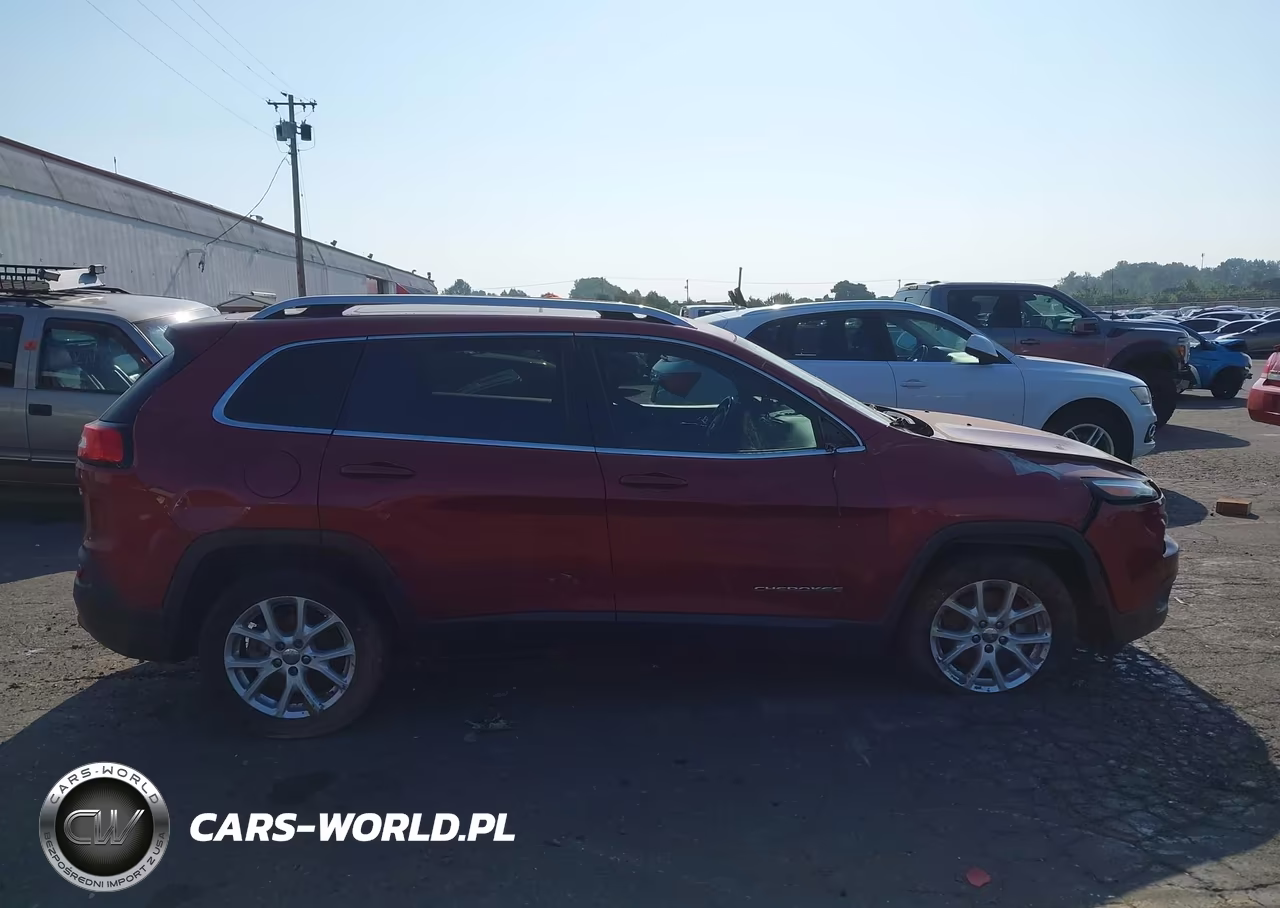 2016 Jeep Cherokee Latitude VIN:1C4PJLCB9GW195565 - 13