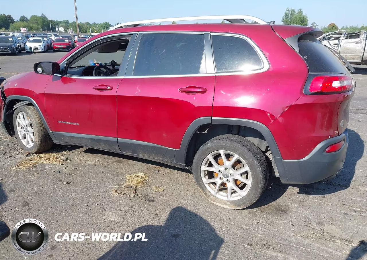 2016 Jeep Cherokee Latitude VIN:1C4PJLCB9GW195565 - 3
