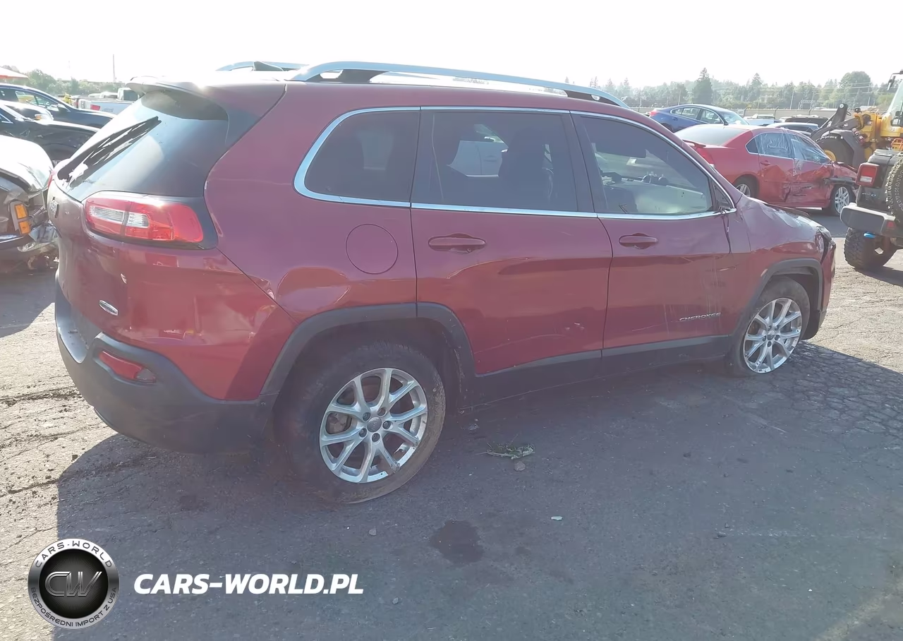 2016 Jeep Cherokee Latitude VIN:1C4PJLCB9GW195565 - 4