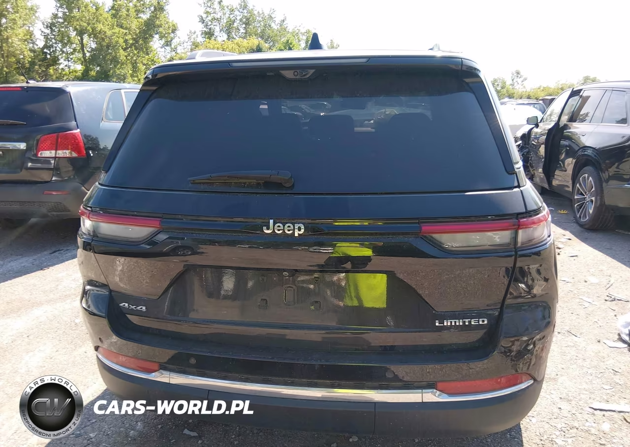 2023 Jeep Grand Cherokee Limited 4X4 VIN:1C4RJHBG1PC503526 - 16