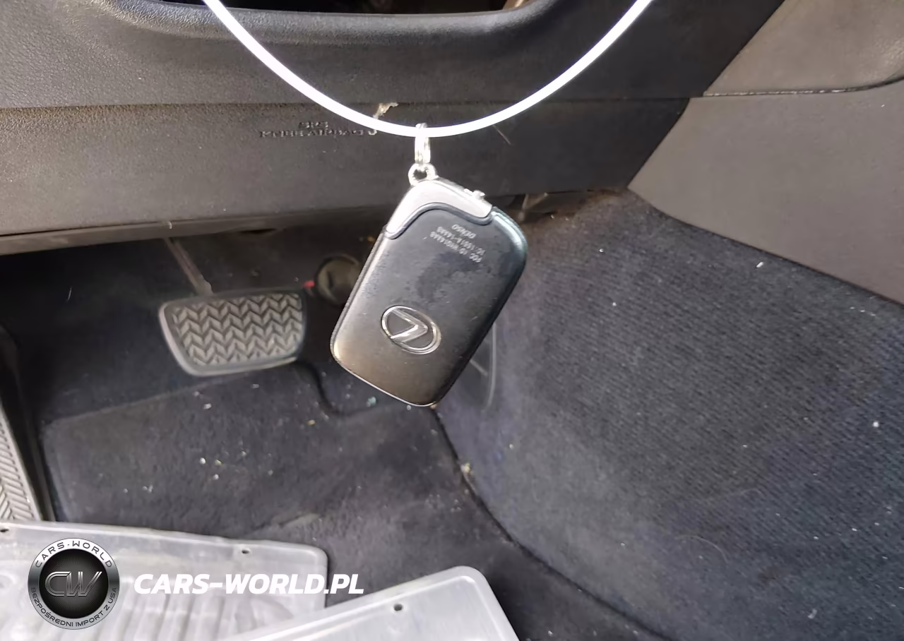 2006 Lexus Is 350 VIN:JTHBE262662002569 - 11