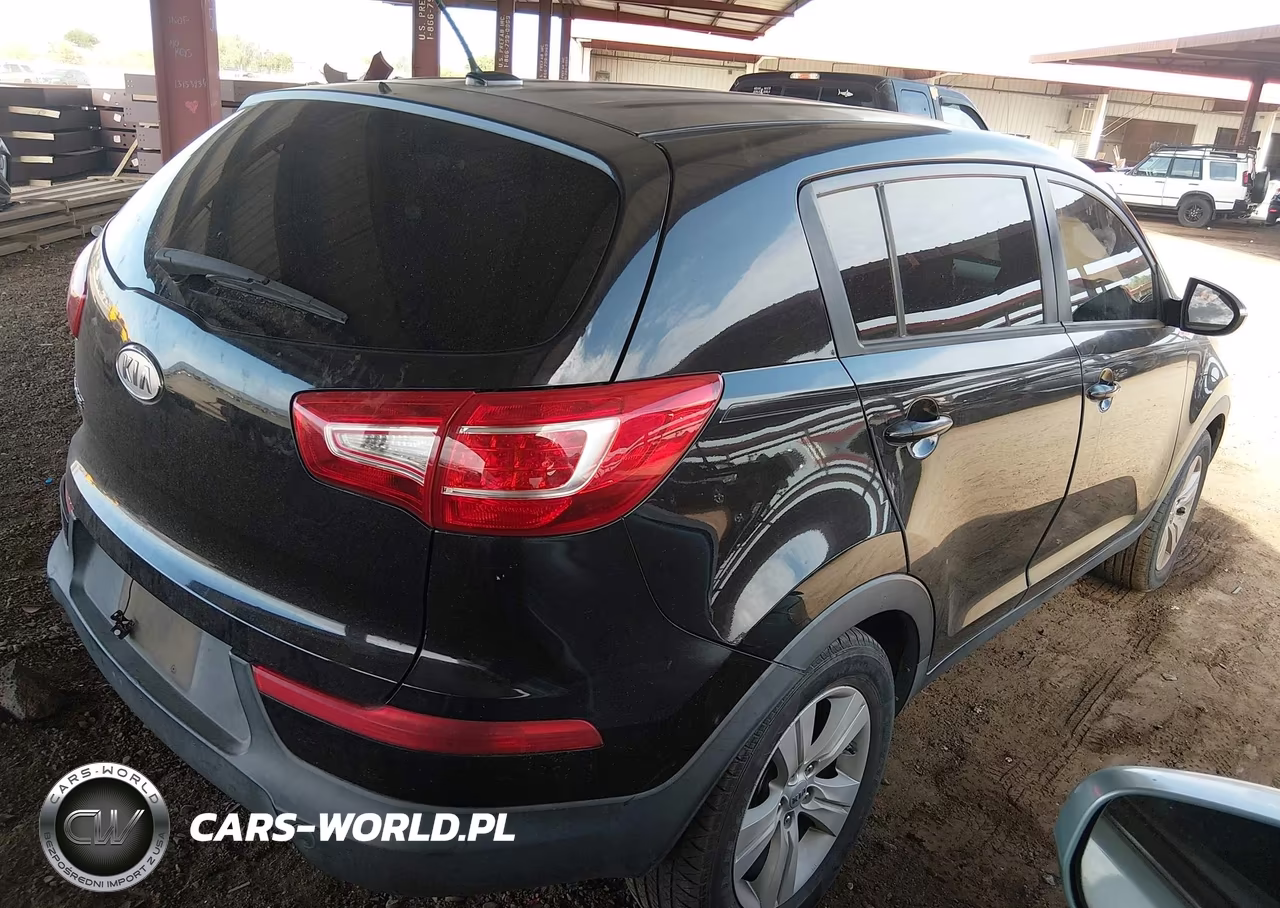 2012 Kia Sportage Lx VIN:KNDPB3A22C7324444 - 4