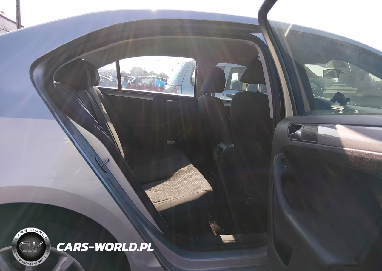 2015 Volkswagen Jetta 1.8T Se VIN:3VWD17AJ3FM323816 - 8