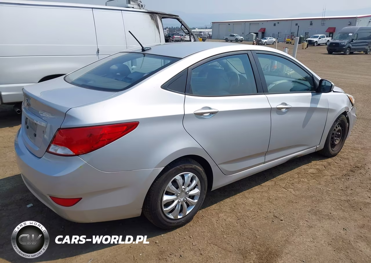 2016 Hyundai Accent Se VIN:KMHCT4AE1GU981251 - 4