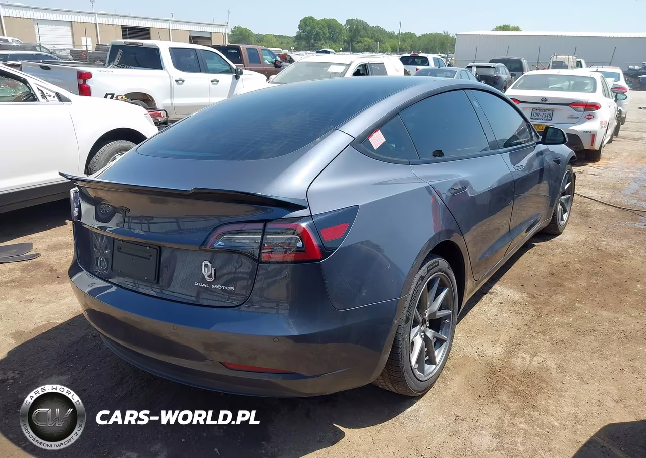 2022 Tesla Model 3 Long Range Dual Motor All-Wheel Drive VIN:5YJ3E1EB3NF127137 - 4