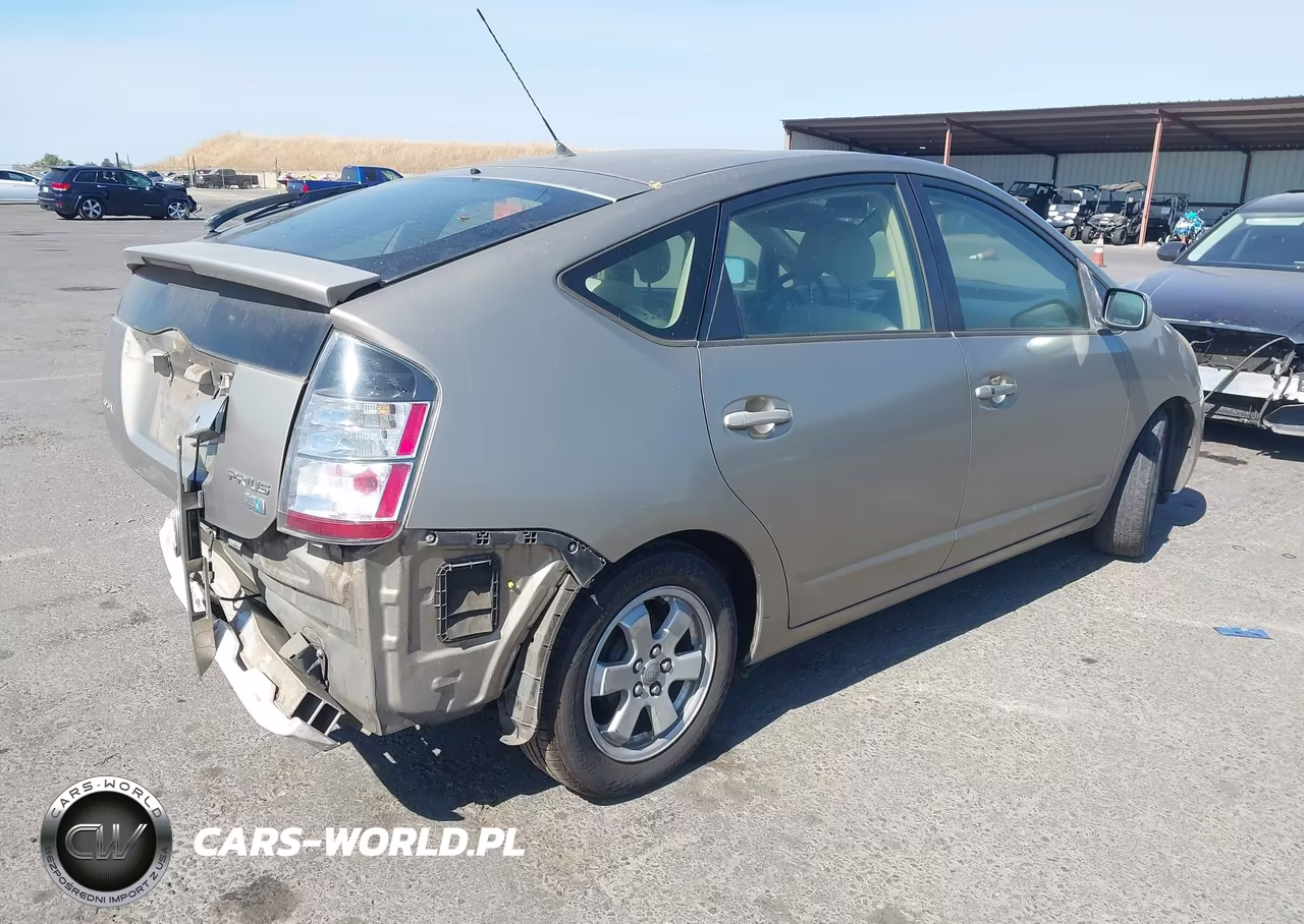 2004 Toyota Prius VIN:JTDKB20UX40102297 - 4