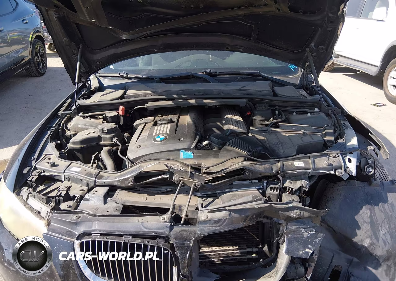 2009 BMW 328I VIN:WBAWR33549P460742 - 10