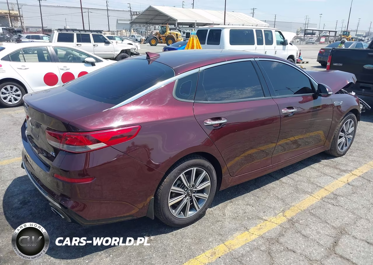 2019 Kia Optima Ex VIN:5XXGU4L1XKG297570 - 4