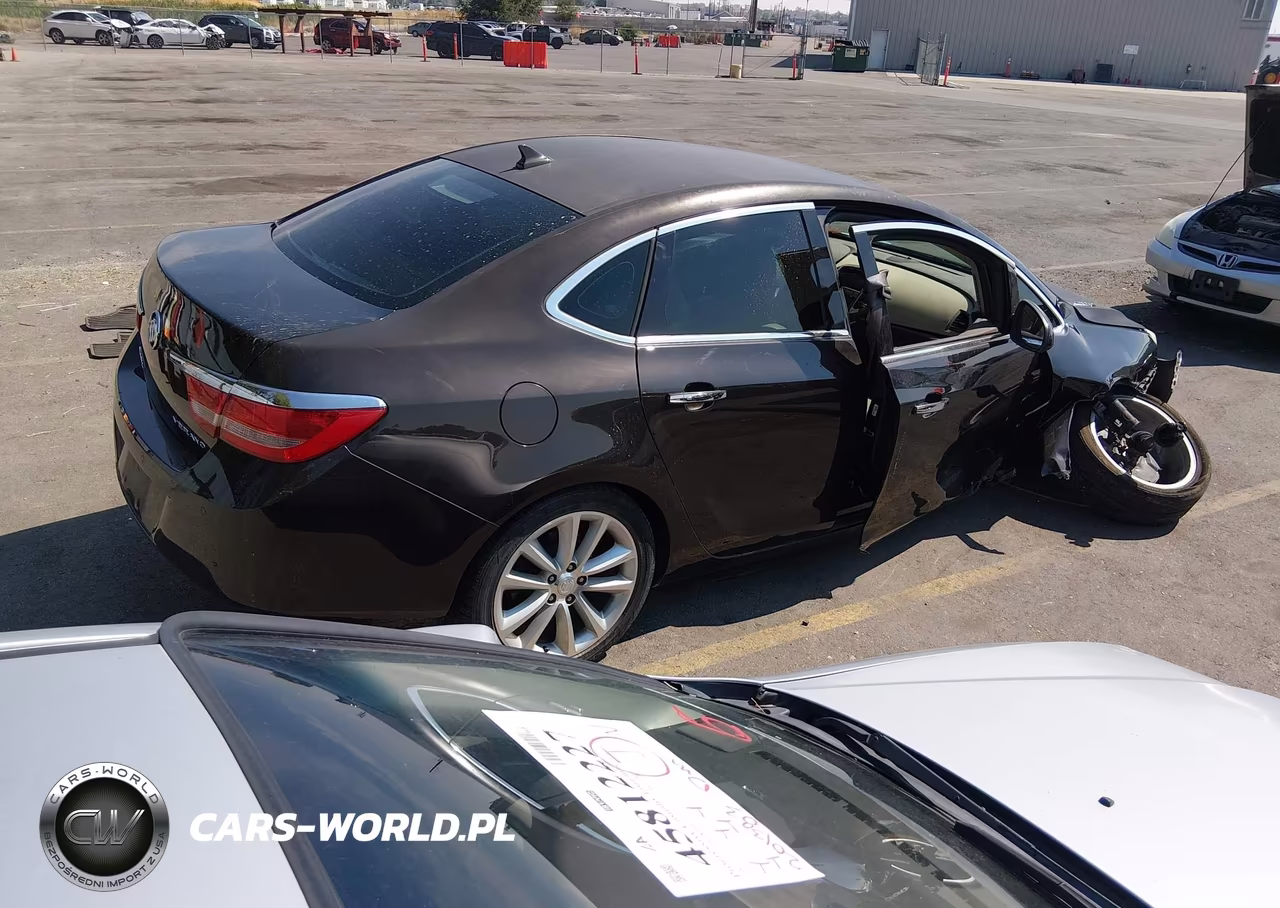 2013 Buick Verano Leather Group VIN:1G4PS5SK6D4198985 - 4