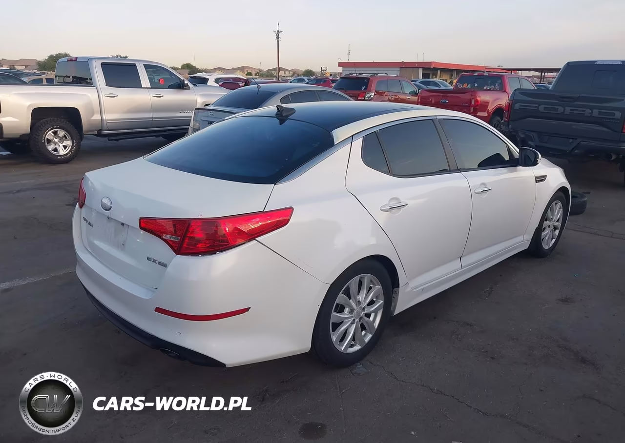 2015 Kia Optima Ex VIN:5XXGN4A77FG496084 - 4