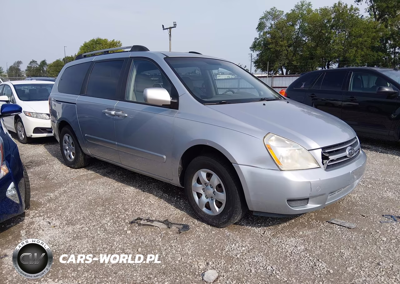 2007 Kia Sedona Lx