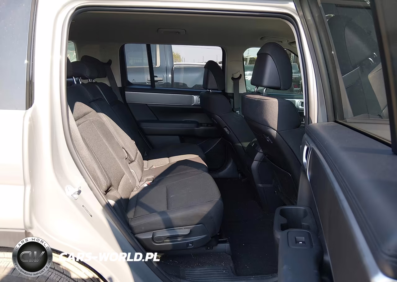 2026 Hyundai Santa Fe Hybrid Se VIN:5NMP1DG16TH104742 - 8