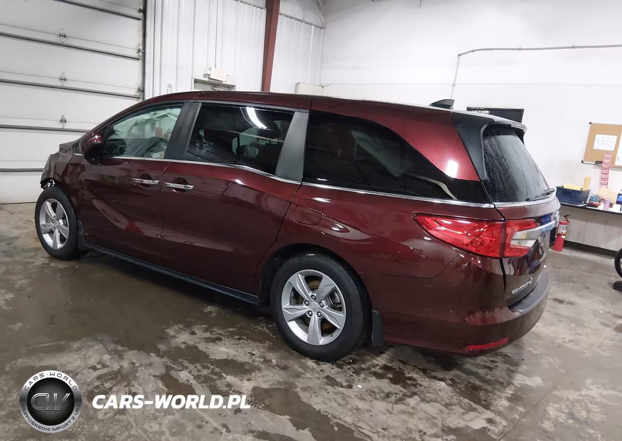 2018 Honda Odyssey Ex VIN:5FNRL6H57JB074391 - 3
