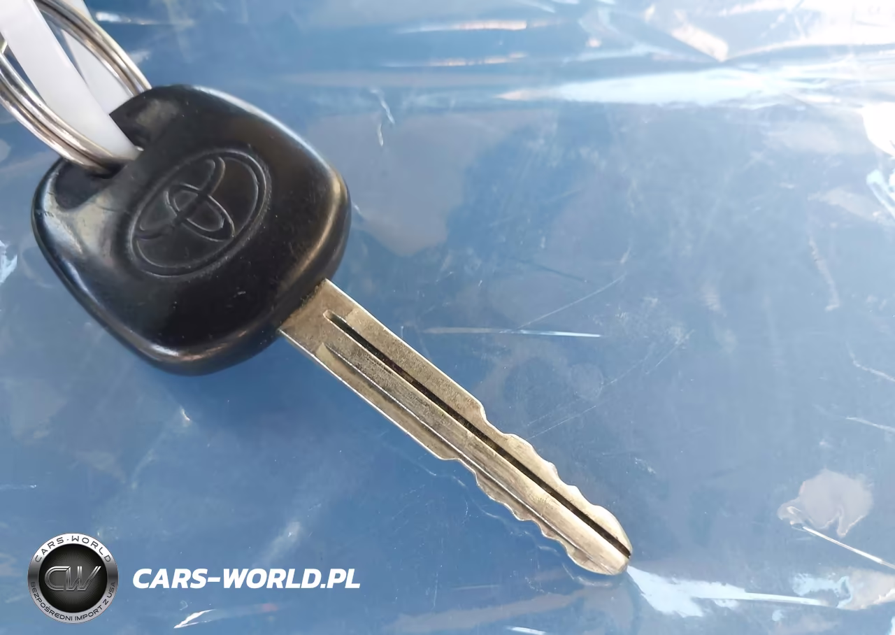 2008 Toyota Corolla Ce VIN:1NXBR32E98Z973533 - 11
