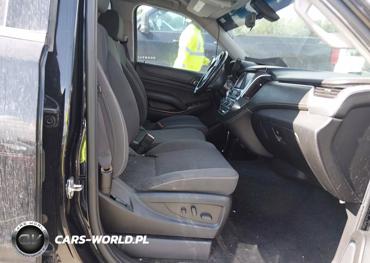 2018 Chevrolet Tahoe Ls VIN:1GNSCAECXJR139338 - 5