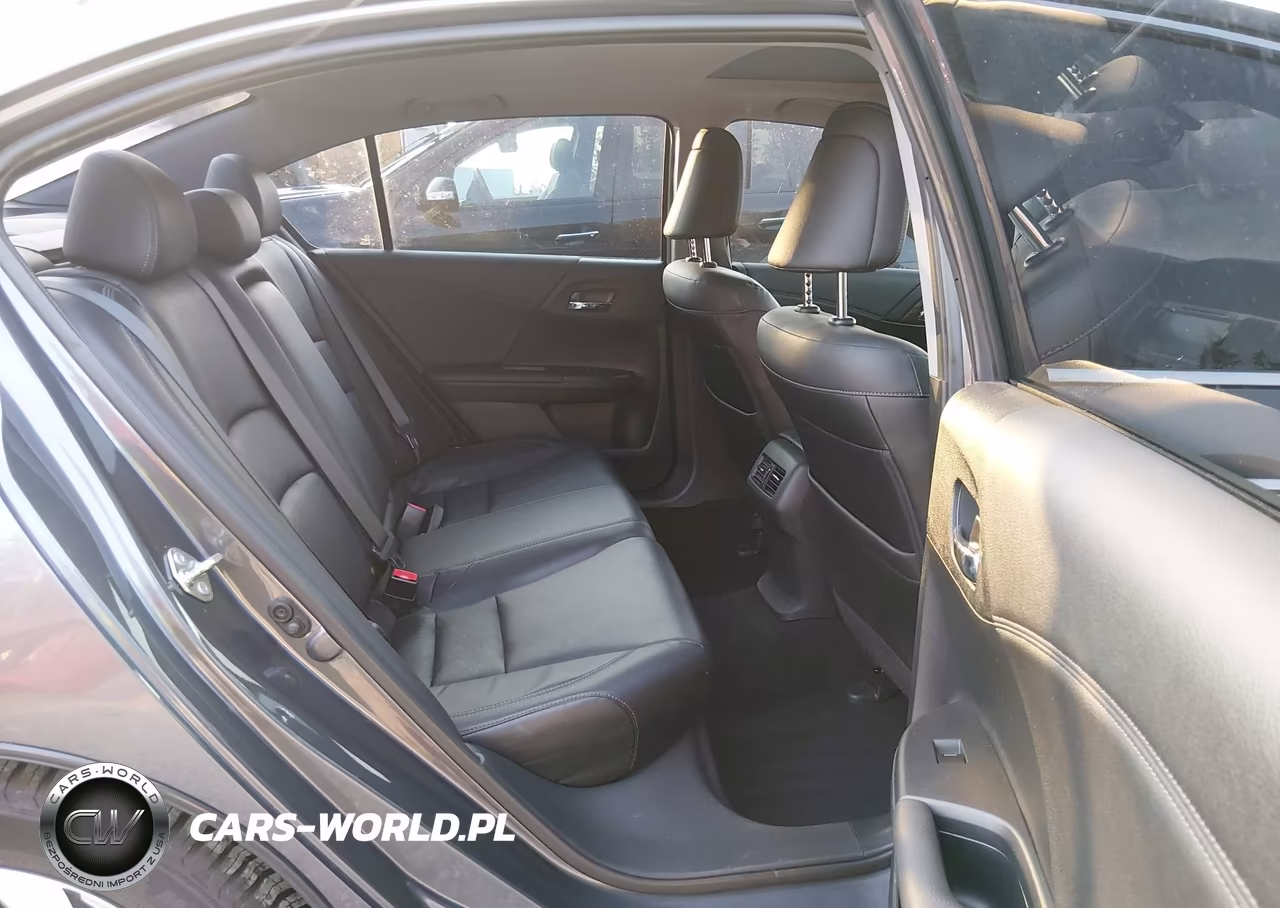 2017 Honda Accord Ex-L VIN:1HGCR2F84HA164063 - 18