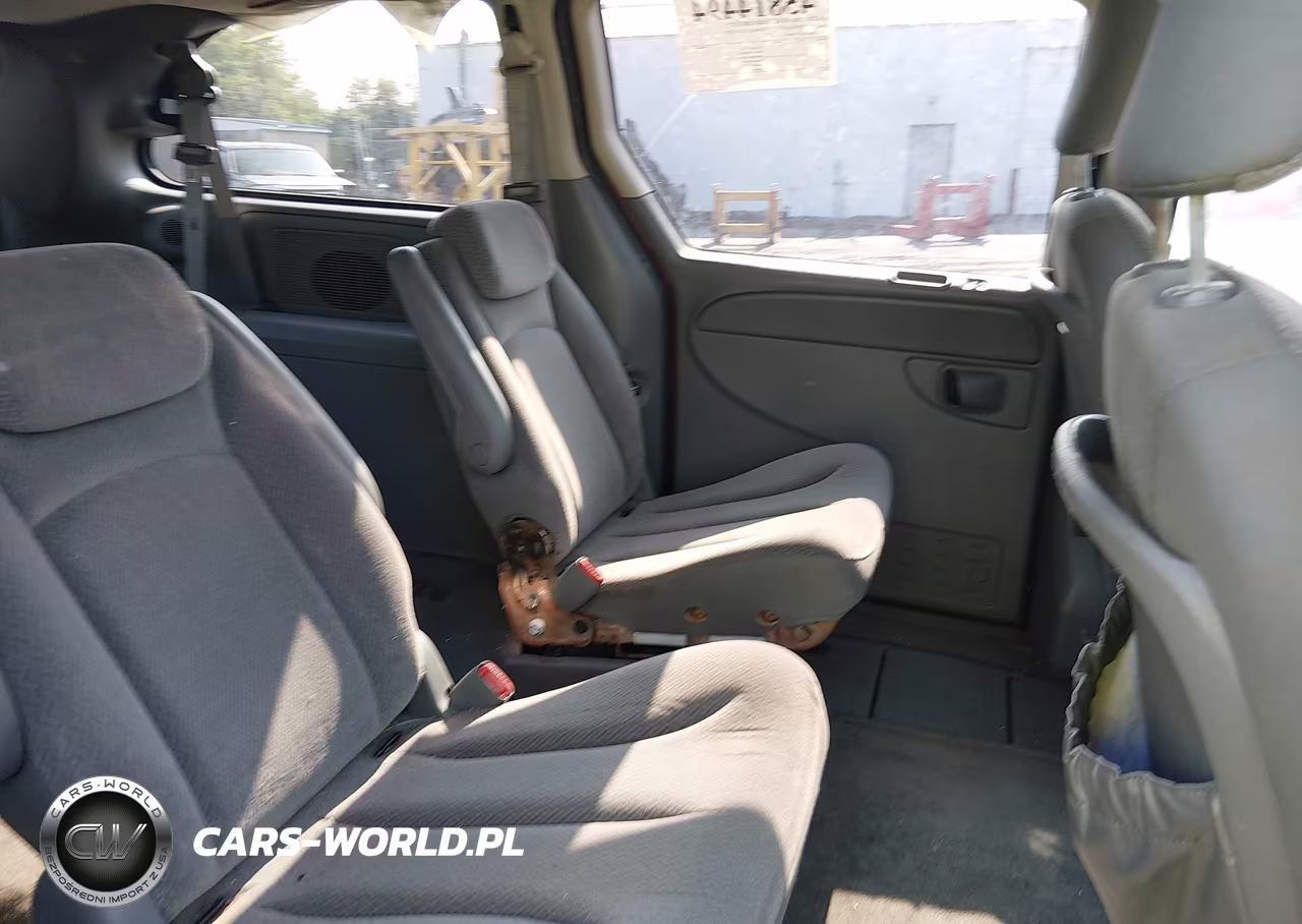 2007 Chrysler Town & Country Touring VIN:2A4GP54L57R166679 - 8