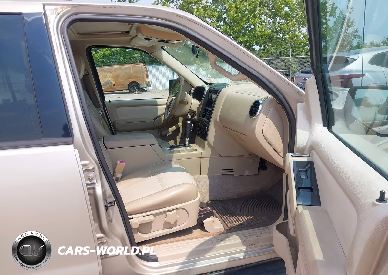2006 Ford Explorer Xlt VIN:1FMEU73E86UA93020 - 5