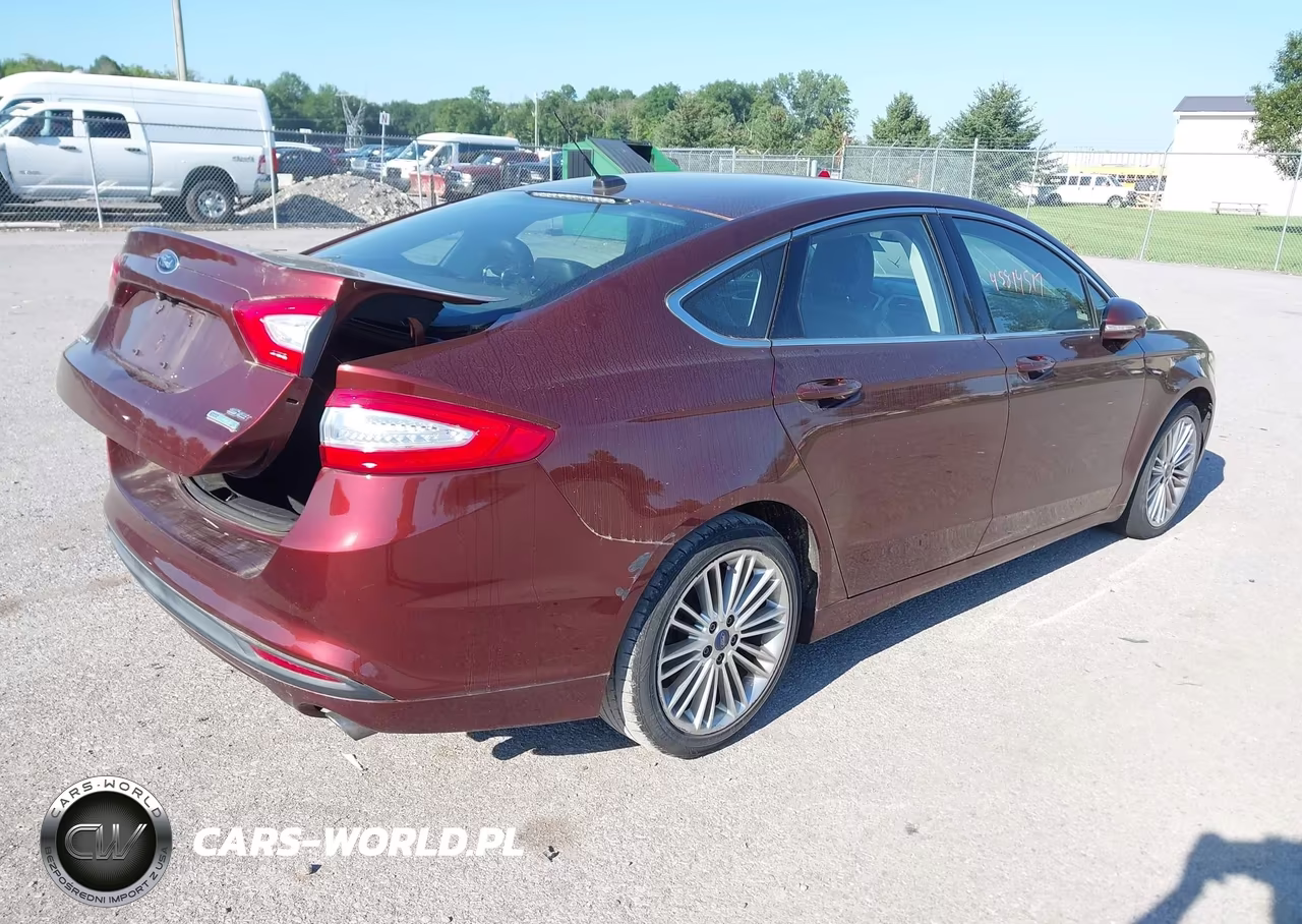 2015 Ford Fusion Se VIN:3FA6P0HD4FR242978 - 4
