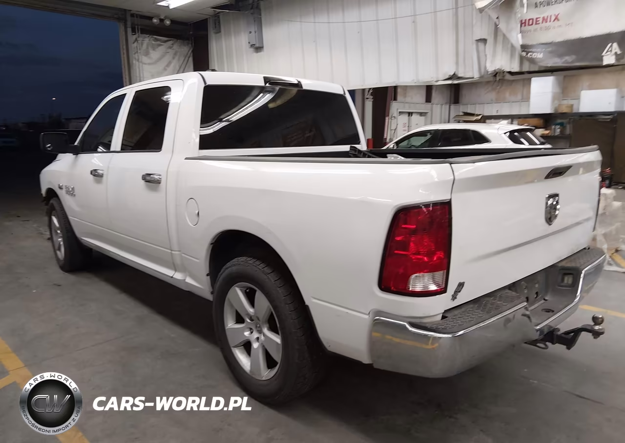 2015 Ram 1500 Tradesman VIN:1C6RR6KT1FS605351 - 3