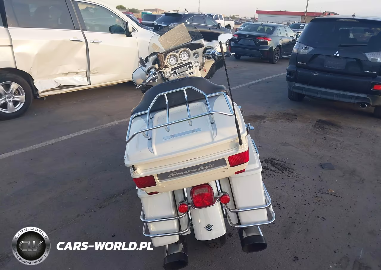 2008 Harley-Davidson Flhtcuse3 VIN:1HD1PR8148Y959575 - 6