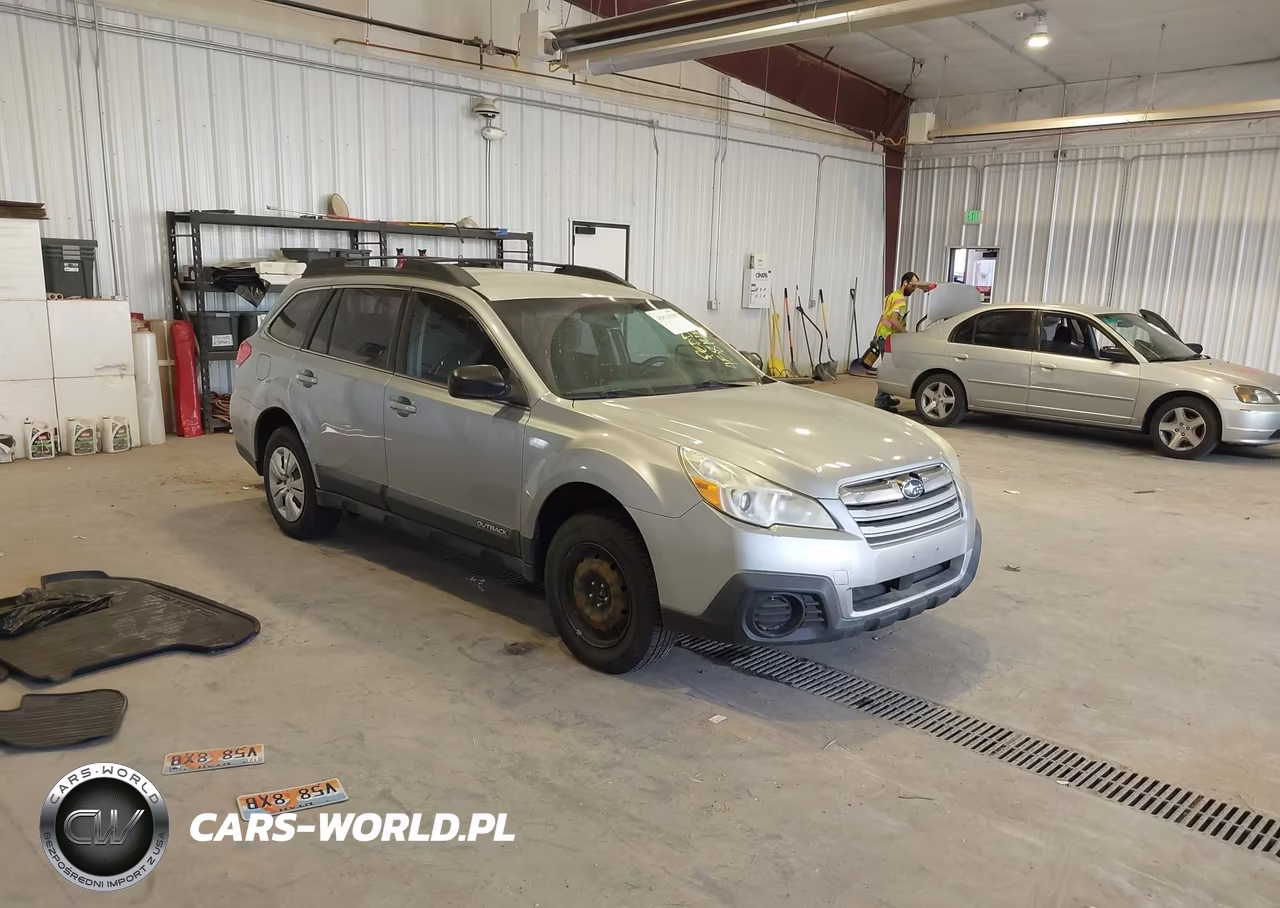 2013 Subaru Outback 2.5I – zdjęcie 1 z 12