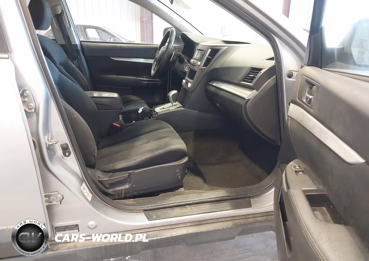 2013 Subaru Outback 2.5I VIN:4S4BRCAC4D3211839 - 5