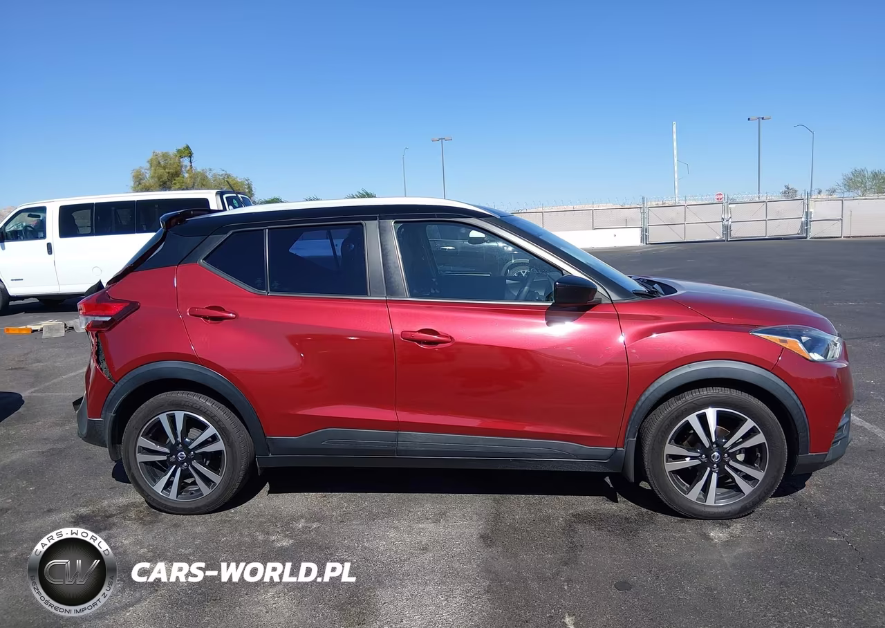 2019 Nissan Kicks Sv VIN:3N1CP5CU6KL543298 - 13