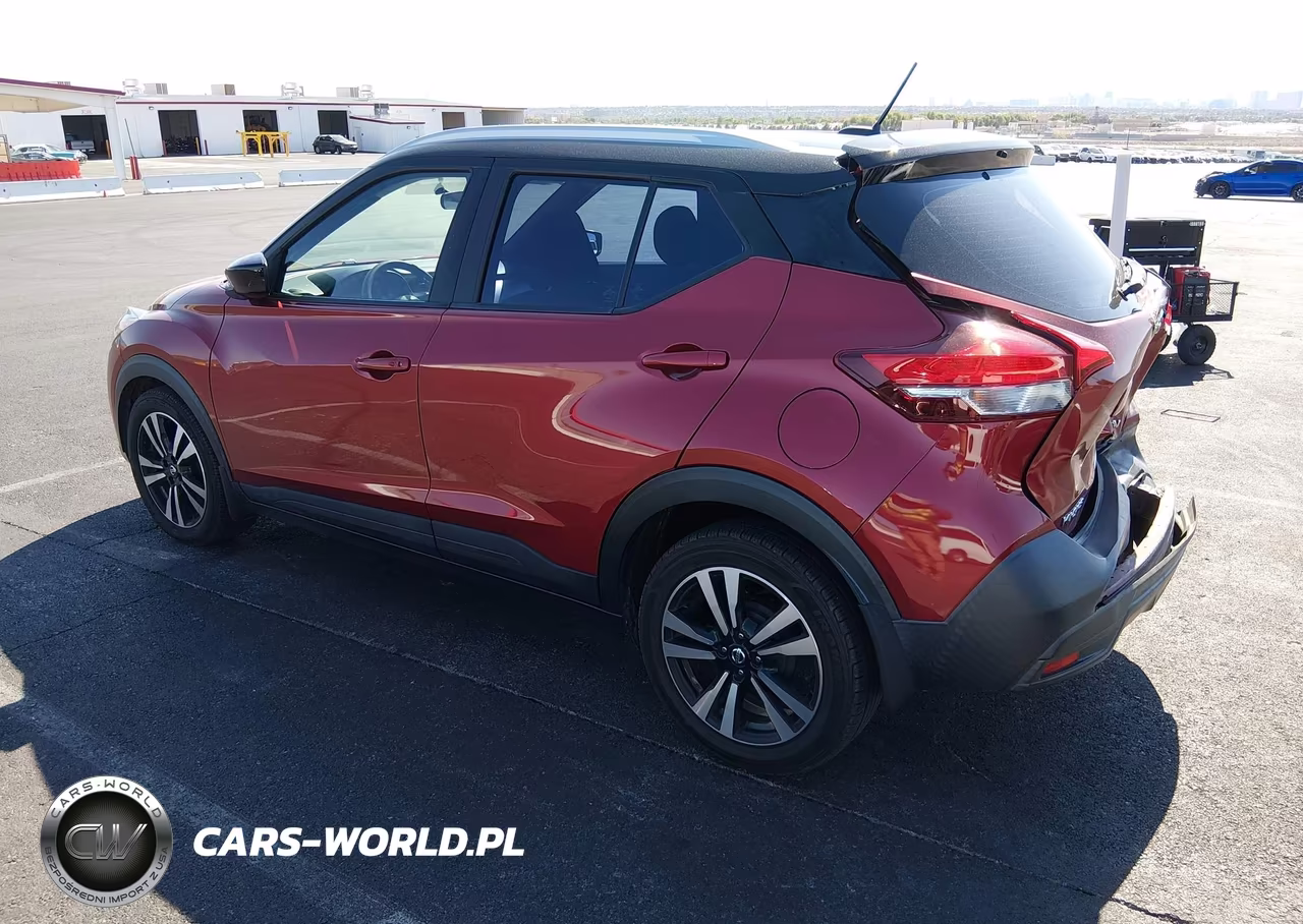 2019 Nissan Kicks Sv VIN:3N1CP5CU6KL543298 - 3