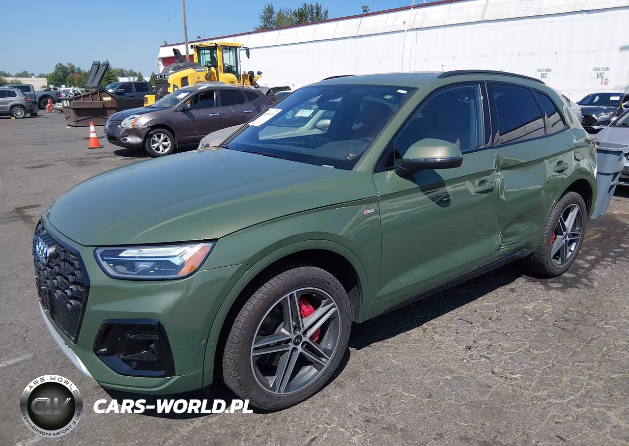2024 AUDI Q5 E PREMIUM PLUS 55 VIN:WA1E2AFY5R2086601 - 2
