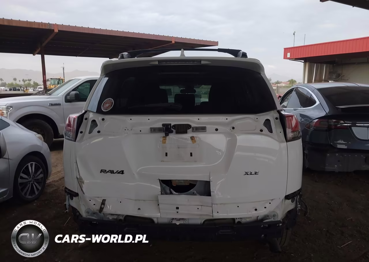 2018 Toyota Rav4 Xle VIN:2T3WFREV5JW463444 - 6