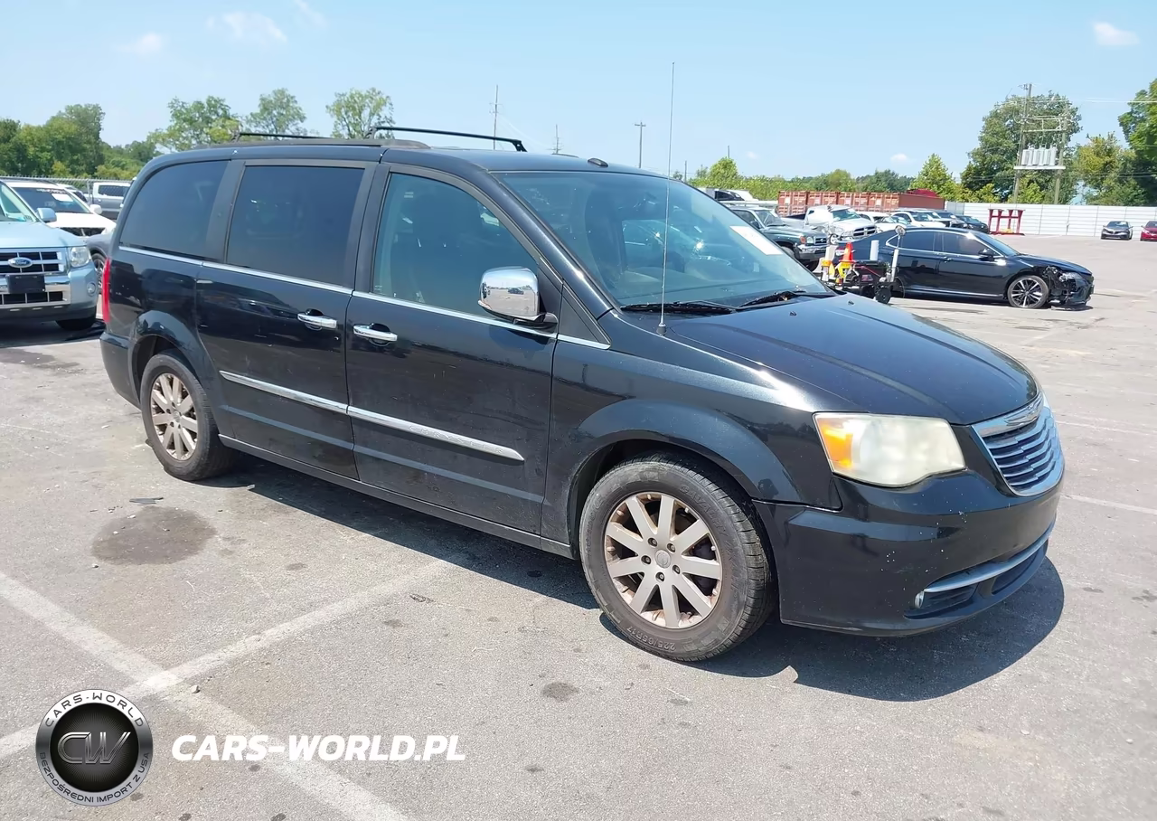 2011 Chrysler Town & Country Touring-L
