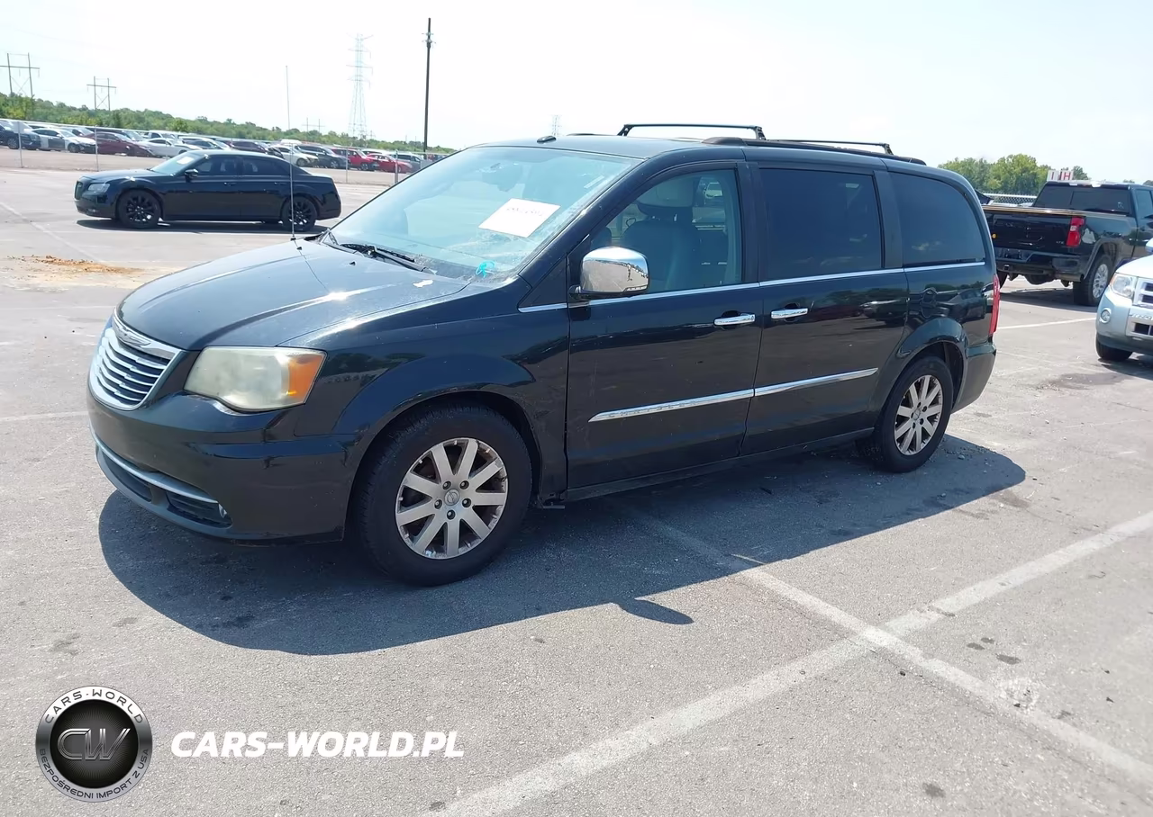 2011 Chrysler Town & Country Touring-L VIN:2A4RR8DG7BR684065 - 2