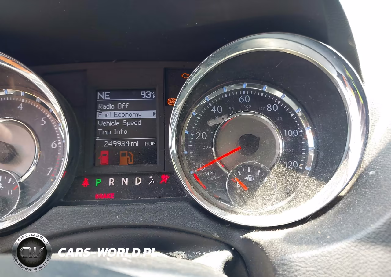 2011 Chrysler Town & Country Touring-L VIN:2A4RR8DG7BR684065 - 7