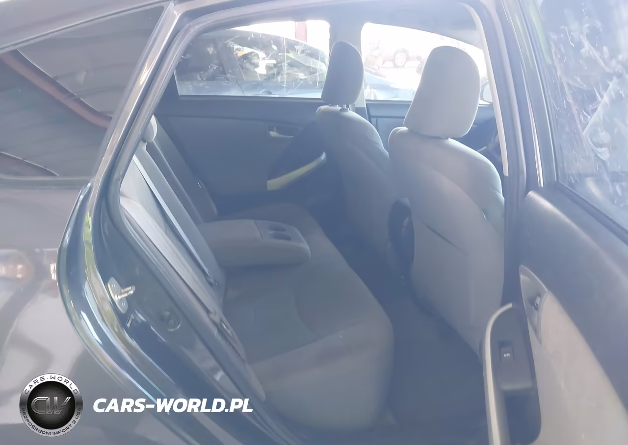 2012 Toyota Prius Two VIN:JTDKN3DU3C1554303 - 8