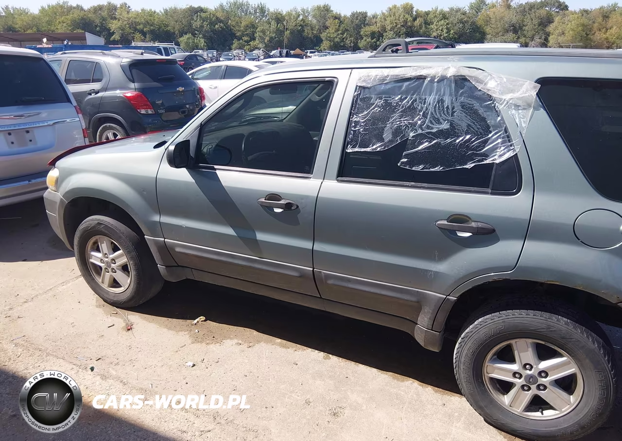 2005 Ford Escape Xls VIN:1FMYU02Z55KD75005 - 14