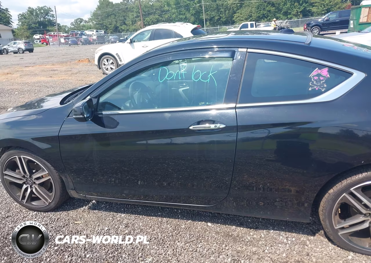 2016 Honda Accord Touring VIN:1HGCT2B07GA001701 - 14