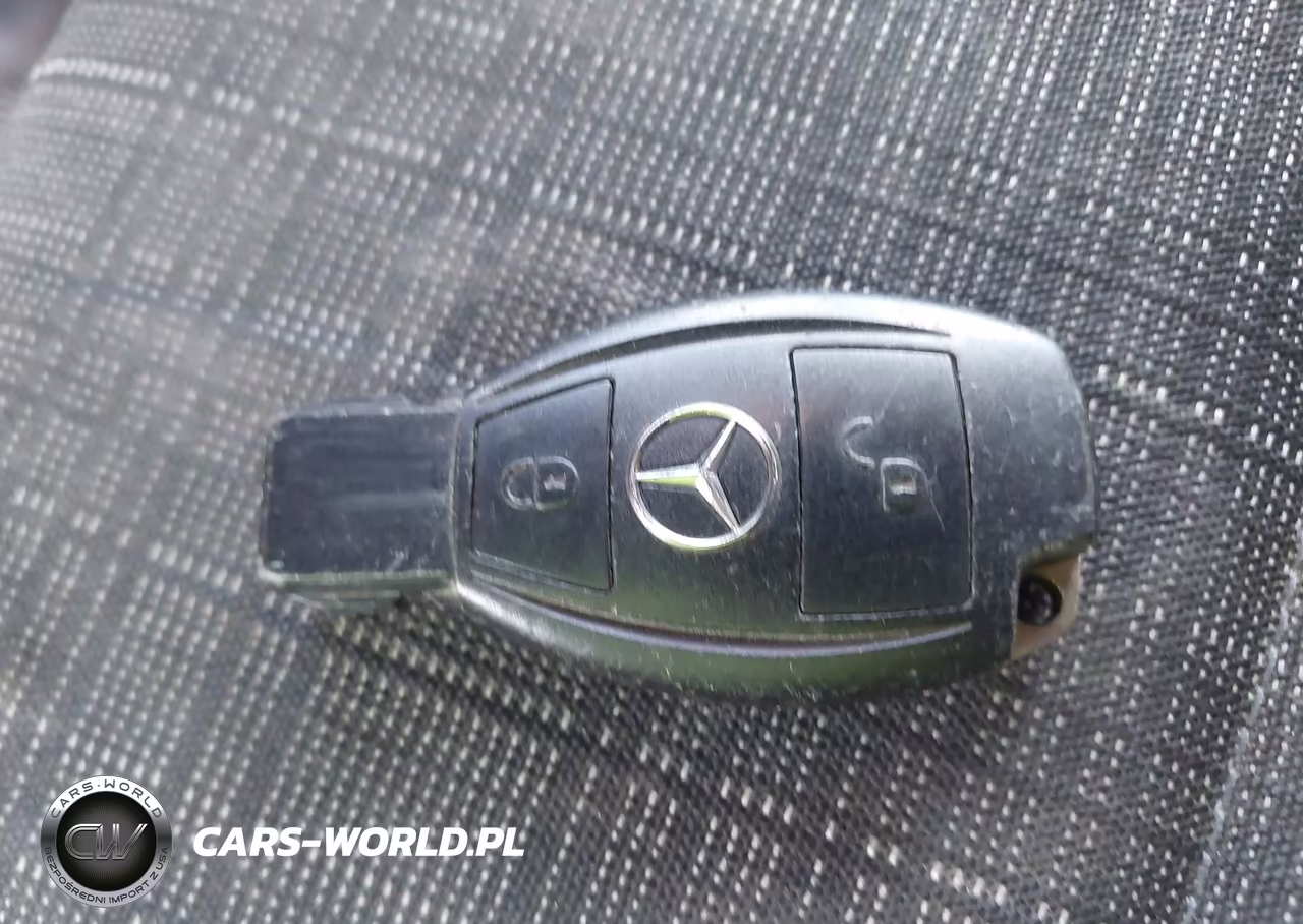 2018 Mercedes-Benz Metris VIN:WD3PG2EA8J3355712 - 11