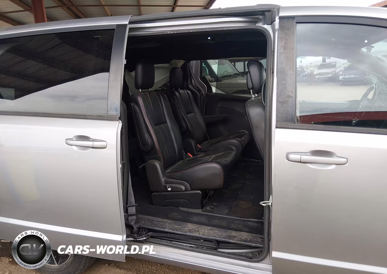 2018 Dodge Grand Caravan Gt VIN:2C4RDGEG1JR336189 - 8