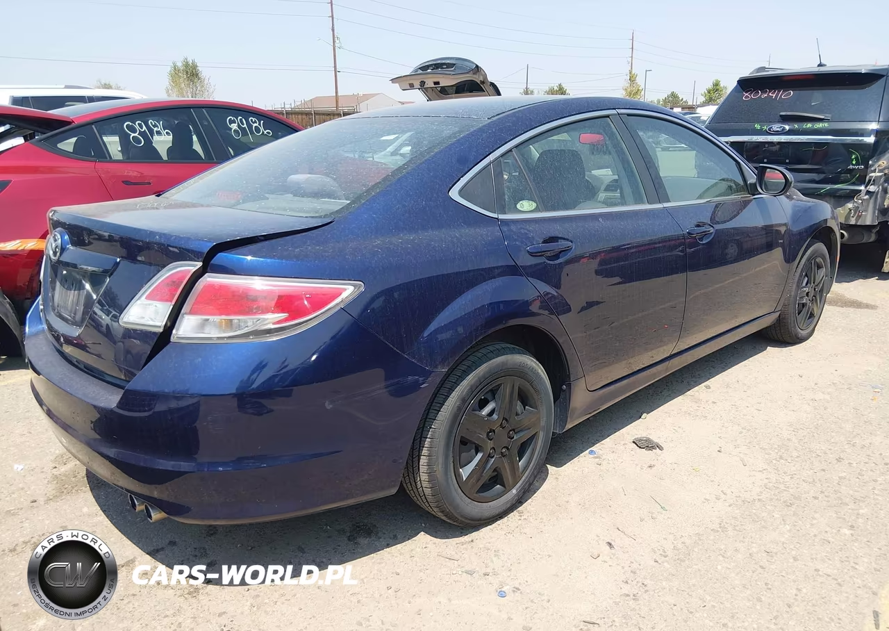 2011 Mazda Mazda6 I Sport VIN:1YVHZ8BH0B5M00666 - 4