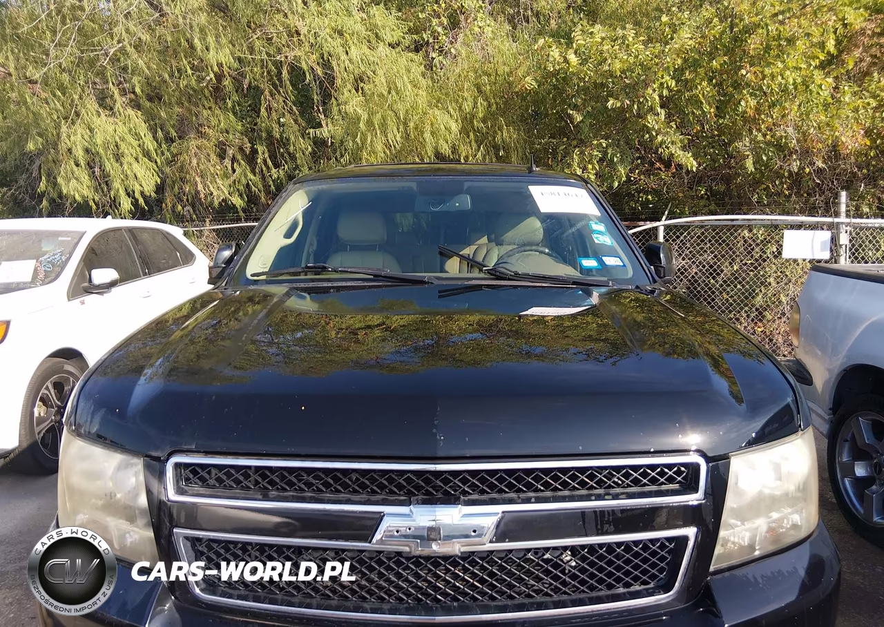 2011 Chevrolet Tahoe Lt VIN:1GNSCBE0XBR310456 - 6