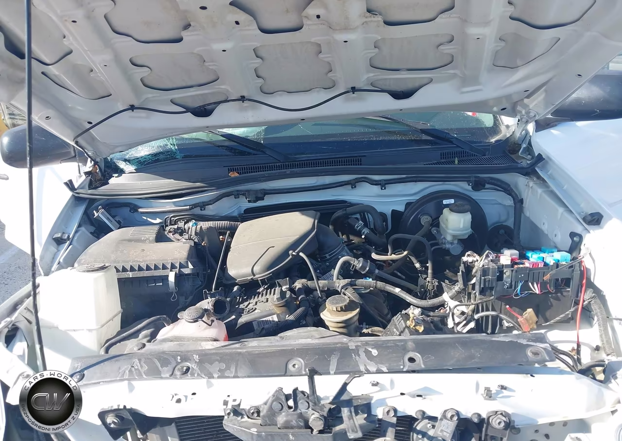 2015 Toyota Tacoma VIN:5TFTX4CNXFX068264 - 10