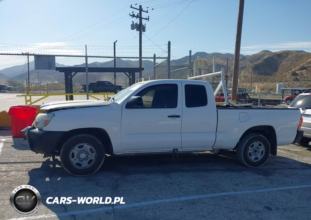 2015 Toyota Tacoma VIN:5TFTX4CNXFX068264 - 14
