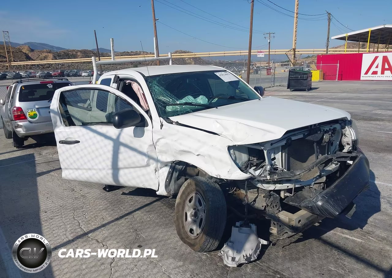2015 Toyota Tacoma VIN:5TFTX4CNXFX068264 - 6